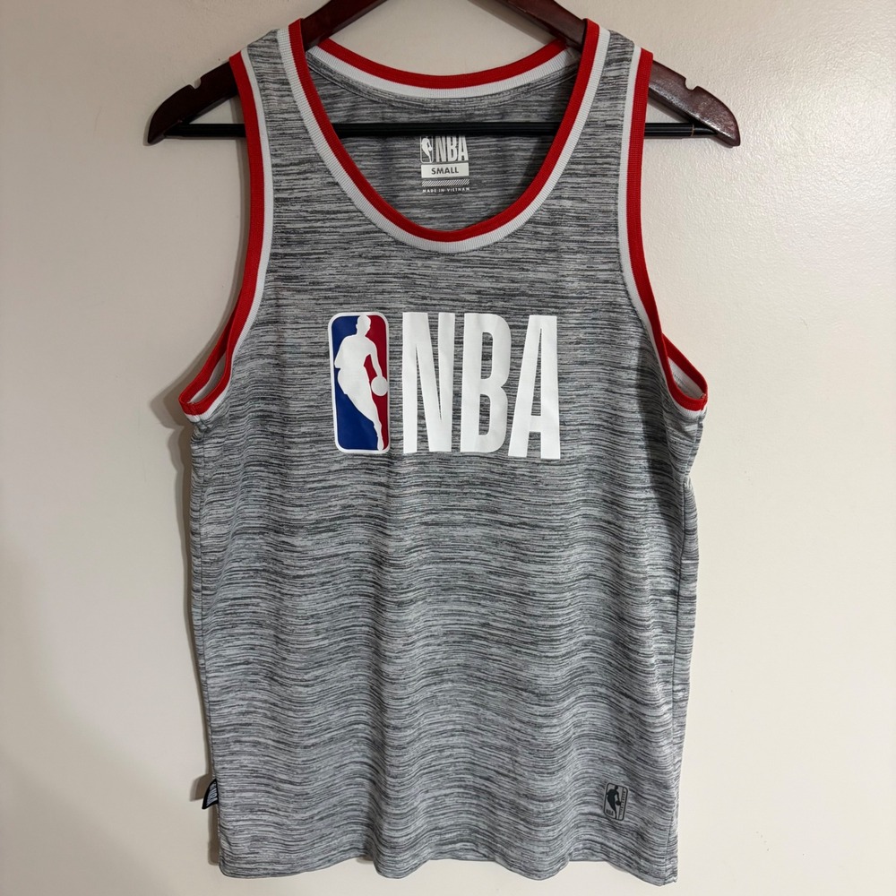 NBA Basketball Tank Top Mens Small Gray Space Dye Heather Athletic Jersey Logo